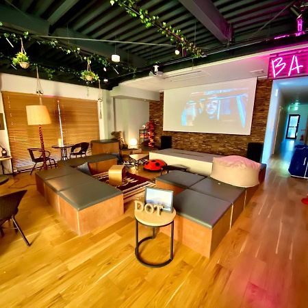 Dot Hostel&Bar 富士山 Fujikawaguchiko Buitenkant foto