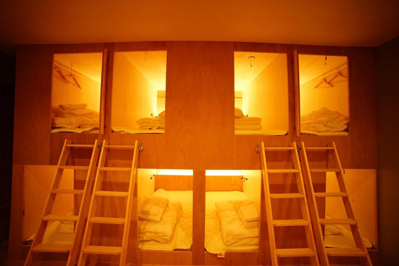 Dot Hostel&Bar 富士山 Fujikawaguchiko Buitenkant foto